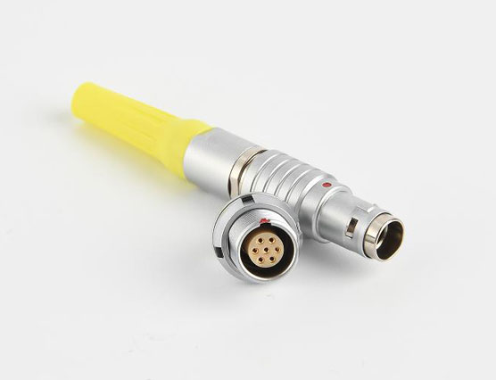 推拉自鎖航空連接器是否能夠?qū)崿F(xiàn)多點(diǎn)連接？