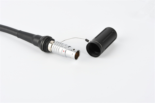 航空連接器在醫(yī)療內(nèi)窺鏡中的材料選擇是如何考慮的